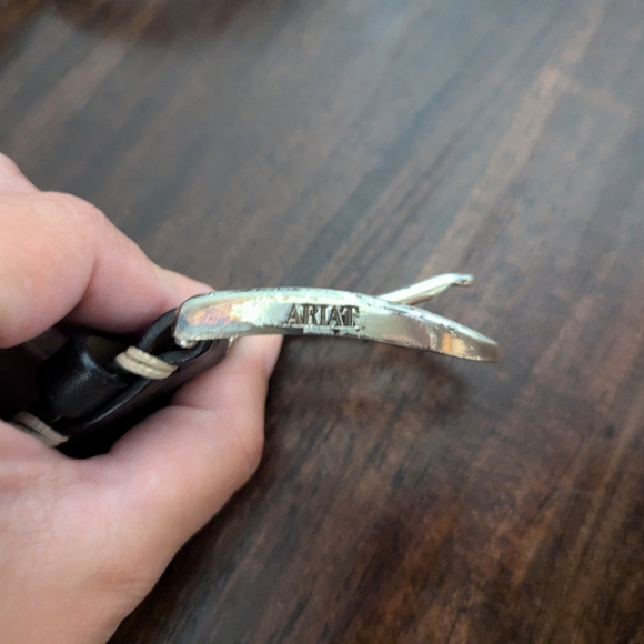 Ariat Hand Crafted Leather Chevron Belt with Silver Buckle - Picture 3 of 7